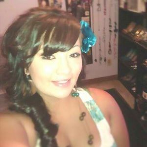 Meet your Posher, Kayla